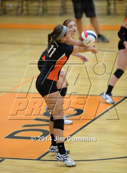 Thumbnail 2 in Neuqua Valley @ Wheaton-Warrenville South photogallery.