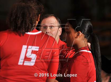 Thumbnail 2 in Centennial @ Mater Dei (Nike Extravaganza) photogallery.