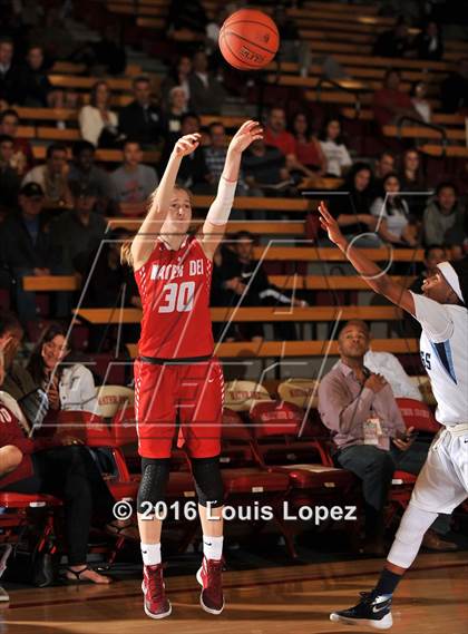 Thumbnail 1 in Centennial @ Mater Dei (Nike Extravaganza) photogallery.