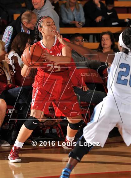 Thumbnail 3 in Centennial @ Mater Dei (Nike Extravaganza) photogallery.