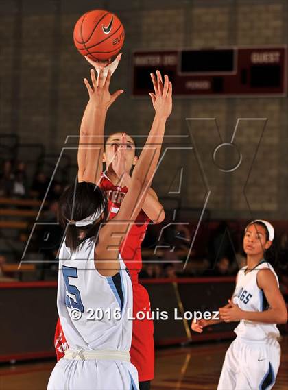 Thumbnail 2 in Centennial @ Mater Dei (Nike Extravaganza) photogallery.