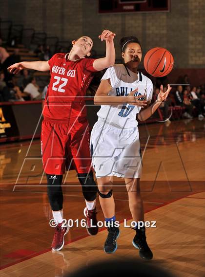 Thumbnail 3 in Centennial @ Mater Dei (Nike Extravaganza) photogallery.