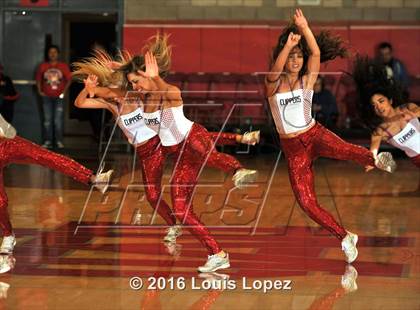 Thumbnail 3 in Centennial @ Mater Dei (Nike Extravaganza) photogallery.