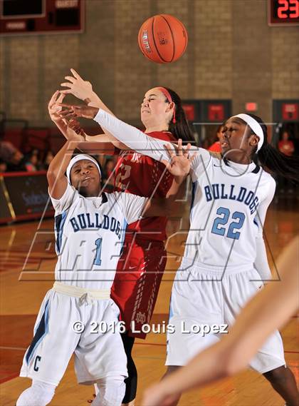 Thumbnail 3 in Centennial @ Mater Dei (Nike Extravaganza) photogallery.
