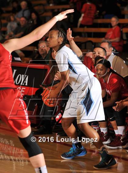 Thumbnail 1 in Centennial @ Mater Dei (Nike Extravaganza) photogallery.