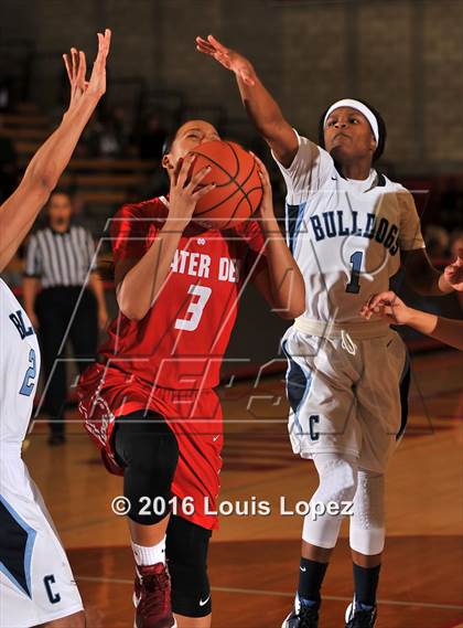 Thumbnail 1 in Centennial @ Mater Dei (Nike Extravaganza) photogallery.