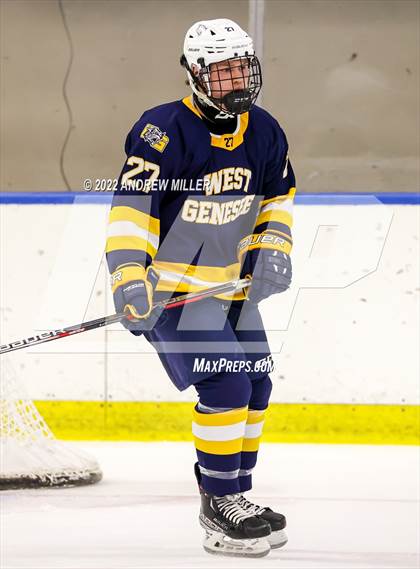 Thumbnail 1 in West Genesee vs. Victor  (NYSPHSAA D1 Semifinal) photogallery.