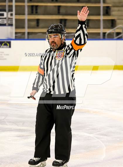 Thumbnail 3 in West Genesee vs. Victor  (NYSPHSAA D1 Semifinal) photogallery.