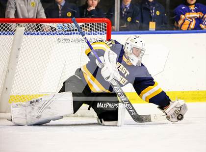 Thumbnail 2 in West Genesee vs. Victor  (NYSPHSAA D1 Semifinal) photogallery.