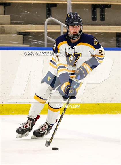 Thumbnail 2 in West Genesee vs. Victor  (NYSPHSAA D1 Semifinal) photogallery.