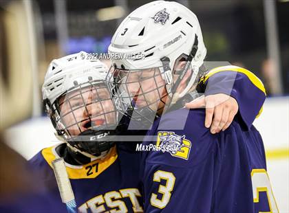 Thumbnail 3 in West Genesee vs. Victor  (NYSPHSAA D1 Semifinal) photogallery.
