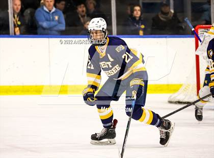 Thumbnail 1 in West Genesee vs. Victor  (NYSPHSAA D1 Semifinal) photogallery.