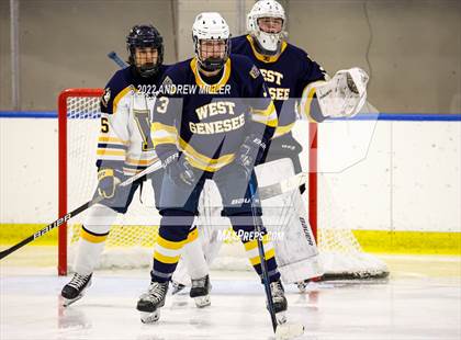 Thumbnail 3 in West Genesee vs. Victor  (NYSPHSAA D1 Semifinal) photogallery.