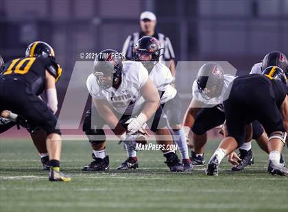 Thumbnail 1 in Tustin @ Foothill photogallery.