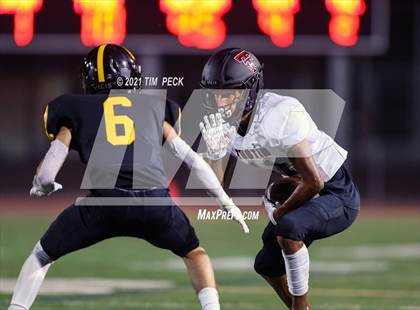 Thumbnail 1 in Tustin @ Foothill photogallery.