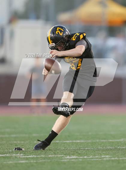 Thumbnail 3 in Tustin @ Foothill photogallery.