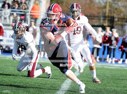 Thumbnail 1 in Garden City vs. MacArthur (Secrtion 8 Nassau County Conference II Championship) photogallery.