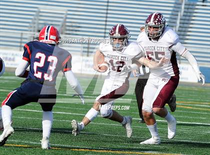 Thumbnail 2 in Garden City vs. MacArthur (Secrtion 8 Nassau County Conference II Championship) photogallery.