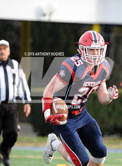 Thumbnail 2 in Garden City vs. MacArthur (Secrtion 8 Nassau County Conference II Championship) photogallery.