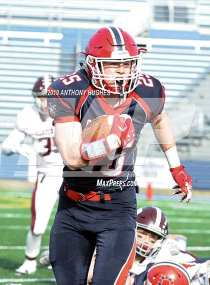 Thumbnail 3 in Garden City vs. MacArthur (Secrtion 8 Nassau County Conference II Championship) photogallery.