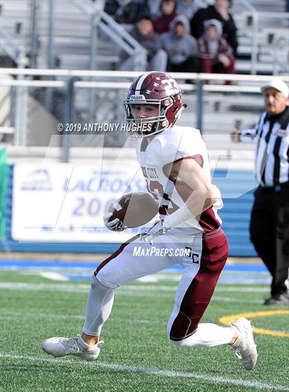 Thumbnail 3 in Garden City vs. MacArthur (Secrtion 8 Nassau County Conference II Championship) photogallery.