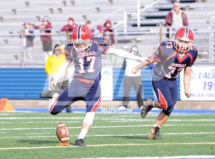 Thumbnail 1 in Garden City vs. MacArthur (Secrtion 8 Nassau County Conference II Championship) photogallery.