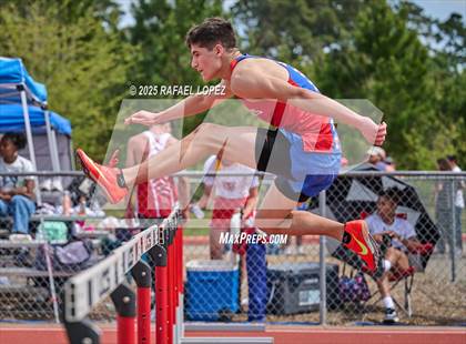 Thumbnail 3 in Rosehill Eagle Relays (110M Hurdles)  photogallery.