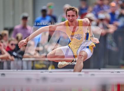 Thumbnail 3 in Rosehill Eagle Relays (110M Hurdles)  photogallery.