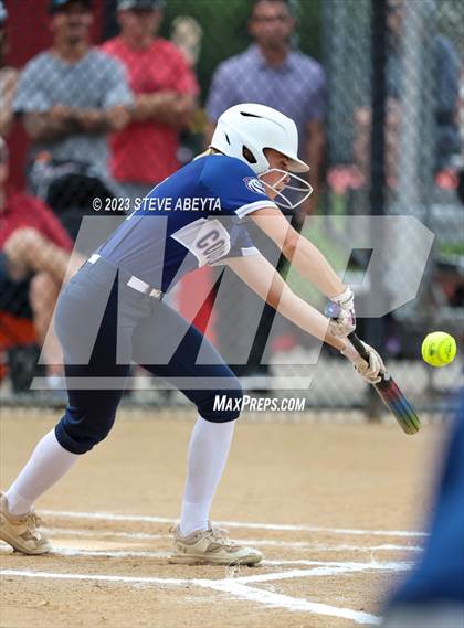 Thumbnail 1 in Cherokee Trail @ Eaglecrest photogallery.