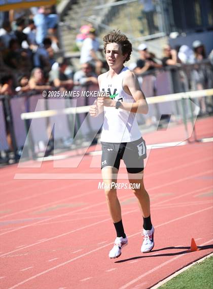 Thumbnail 3 in MCAL Preliminary Finals (1600 Meter) photogallery.
