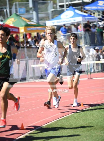 Thumbnail 3 in MCAL Preliminary Finals (1600 Meter) photogallery.