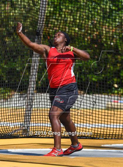 Thumbnail 1 in CIF NCS Masters Girls Discus (Meet of Champions at UCB) photogallery.