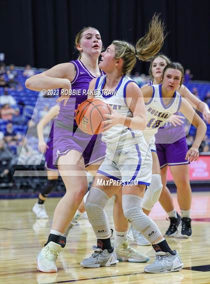 Thumbnail 3 in Huckabay vs. Irion County (UIL 1A Basketball State Semifinal) photogallery.