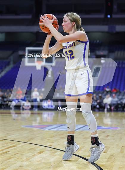 Thumbnail 2 in Huckabay vs. Irion County (UIL 1A Basketball State Semifinal) photogallery.