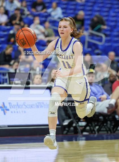 Thumbnail 2 in Huckabay vs. Irion County (UIL 1A Basketball State Semifinal) photogallery.