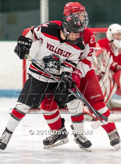 Thumbnail 2 in Waltham @ Wellesley photogallery.
