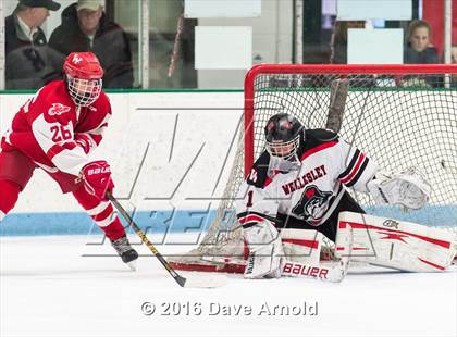 Thumbnail 2 in Waltham @ Wellesley photogallery.