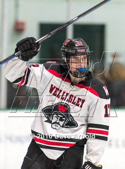 Thumbnail 3 in Waltham @ Wellesley photogallery.
