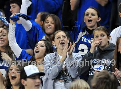 Thumbnail 3 in Rocklin vs. Servite (CIF State D2 Final) photogallery.