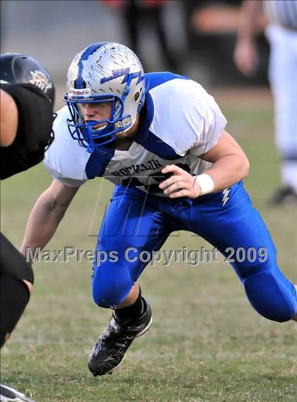 Thumbnail 2 in Rocklin vs. Servite (CIF State D2 Final) photogallery.