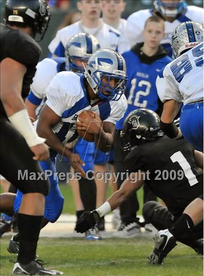 Thumbnail 3 in Rocklin vs. Servite (CIF State D2 Final) photogallery.