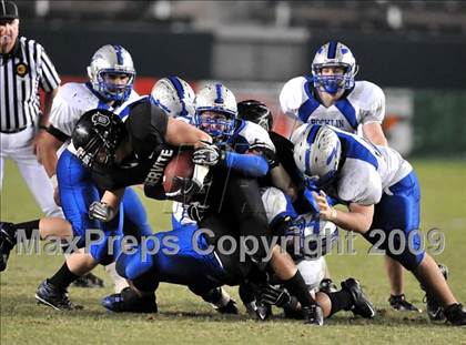 Thumbnail 3 in Rocklin vs. Servite (CIF State D2 Final) photogallery.