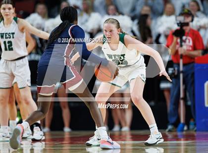 Thumbnail 2 in Millard West vs. Lincoln North Star (NSAA Class A Semifinal) photogallery.