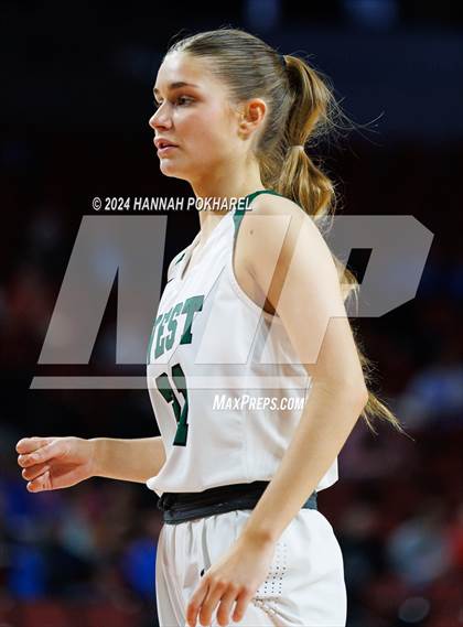 Thumbnail 2 in Millard West vs. Lincoln North Star (NSAA Class A Semifinal) photogallery.