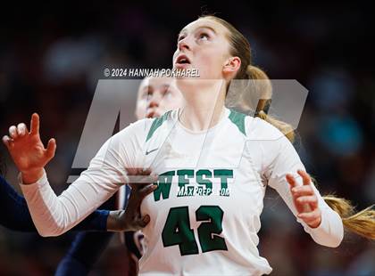 Thumbnail 1 in Millard West vs. Lincoln North Star (NSAA Class A Semifinal) photogallery.