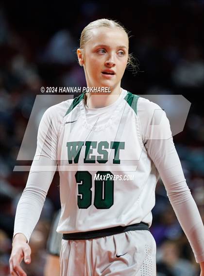 Thumbnail 2 in Millard West vs. Lincoln North Star (NSAA Class A Semifinal) photogallery.