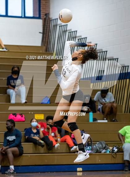 Thumbnail 2 in Terry Sanford @ E.E. Smith photogallery.