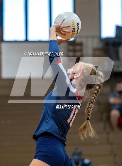 Thumbnail 2 in Terry Sanford @ E.E. Smith photogallery.