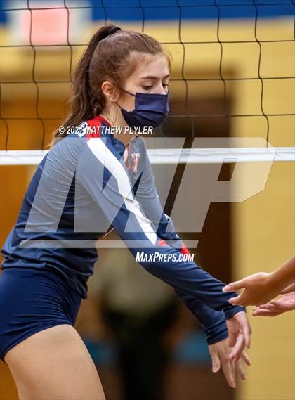Thumbnail 1 in Terry Sanford @ E.E. Smith photogallery.
