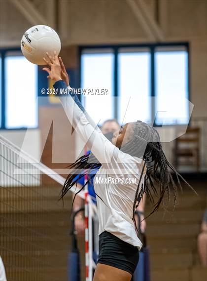 Thumbnail 2 in Terry Sanford @ E.E. Smith photogallery.